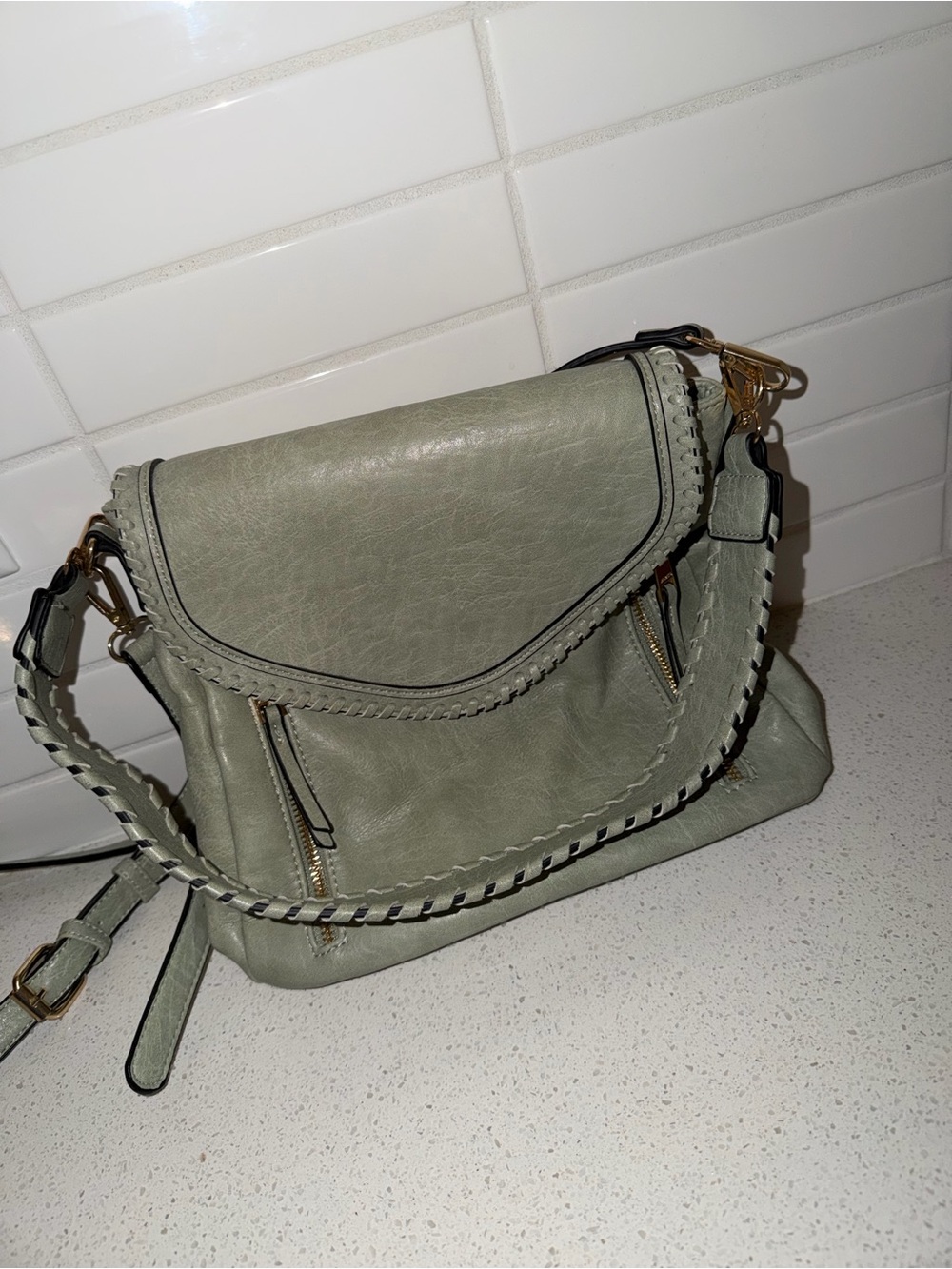 Crossbody bag